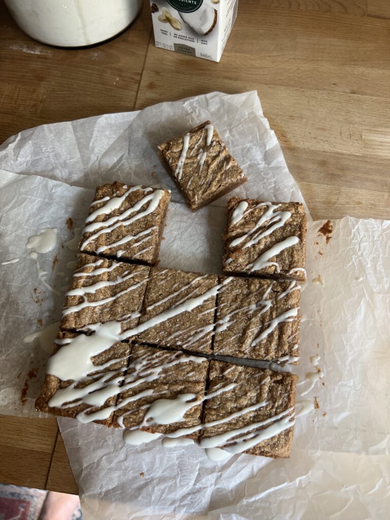 vegan cinnamon roll blondies from birds eye view. 